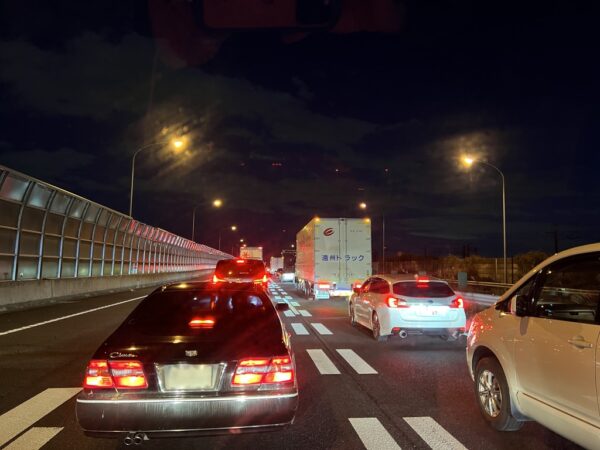 名神高速 渋滞