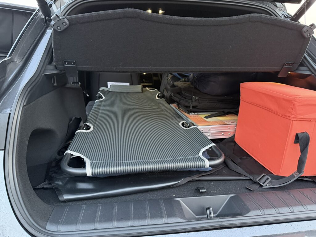 LBXカーベッド後ろから